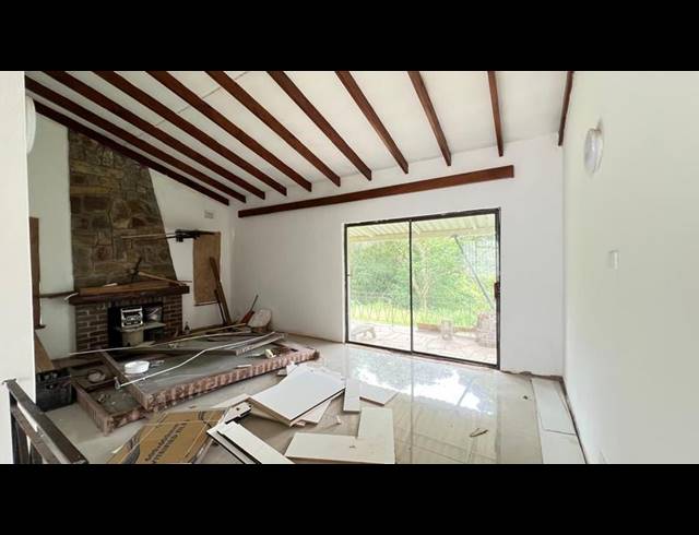 3 BEDROOM HOUSE FOR SALE IN BEREA WEST